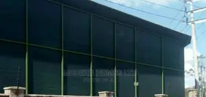 High Jungle Green Privacy Shade Screen