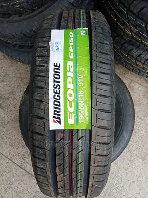 195/65r15 BRIDGESTONE TYRE ( Ecopia)