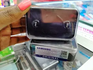 Galaxy Note 10+ Akg Earphones