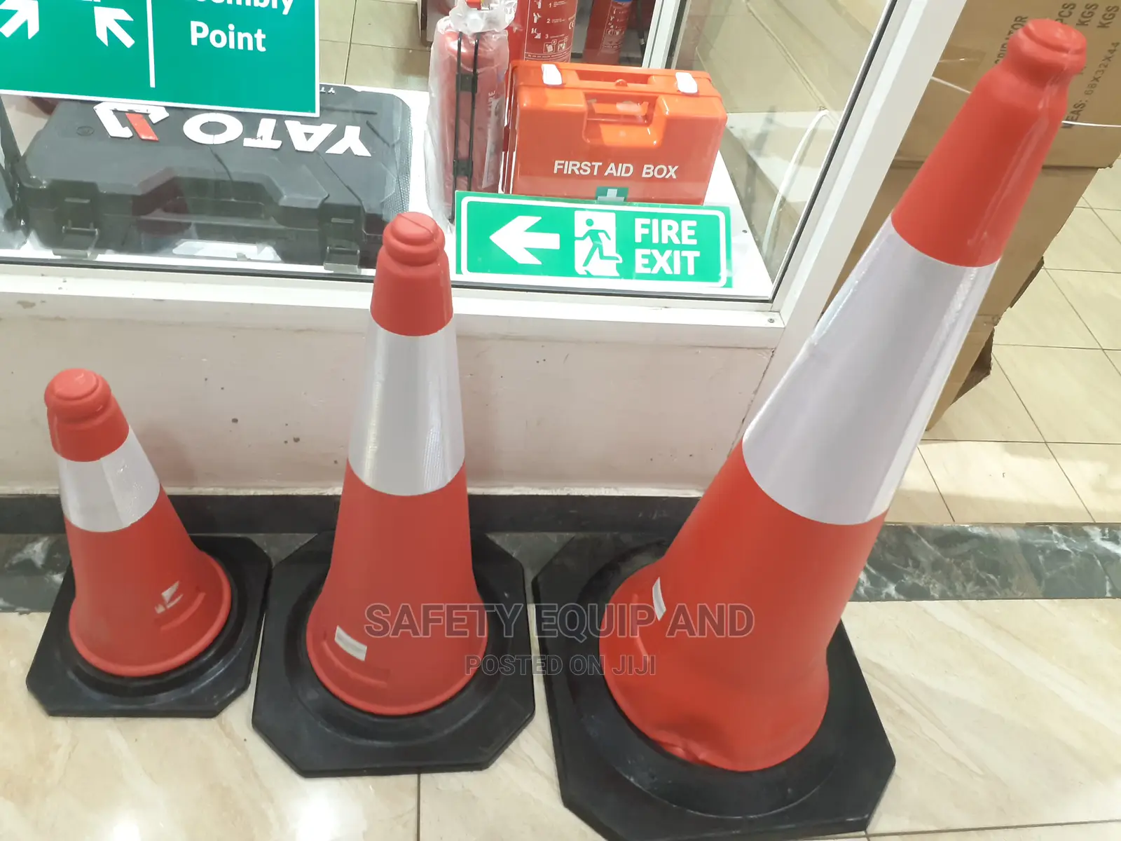 Road/Safety Cones