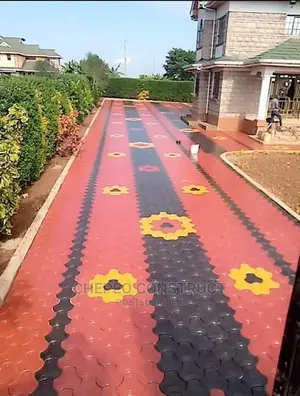 High Quality Colured Cabro / Pavers