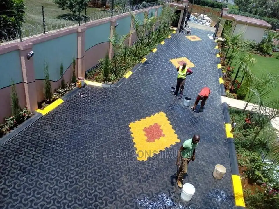 High Quality Colured Cabro / Pavers