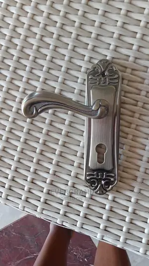 Moment Doorlocks