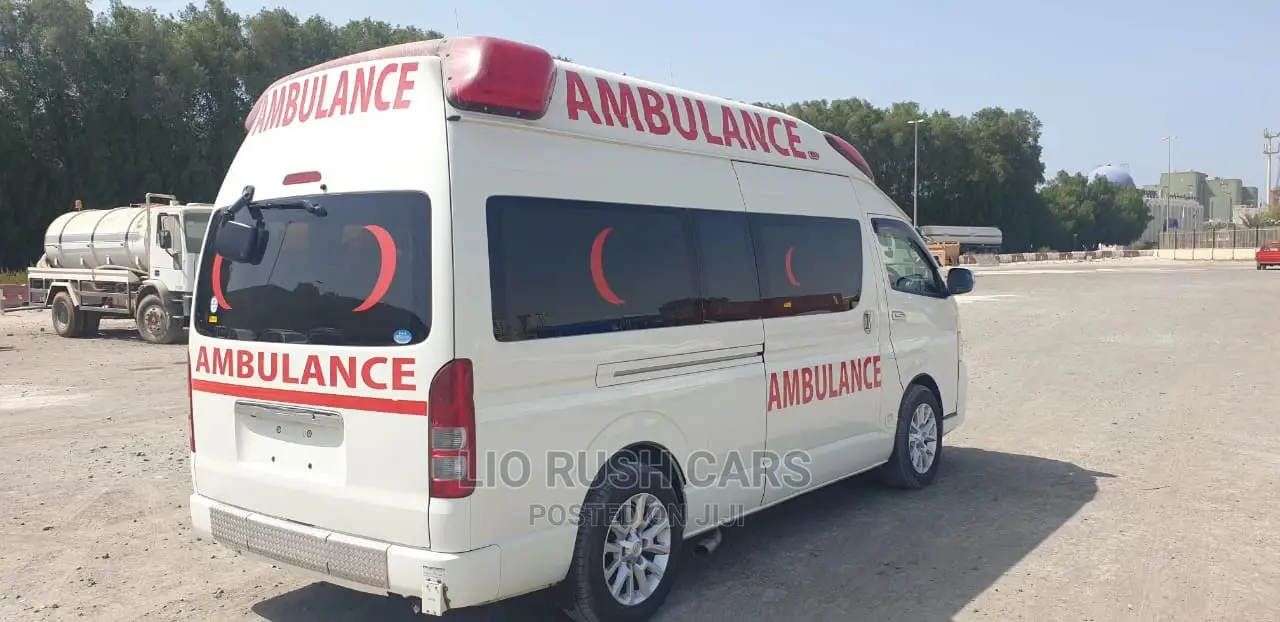 Toyota HiAce 2015