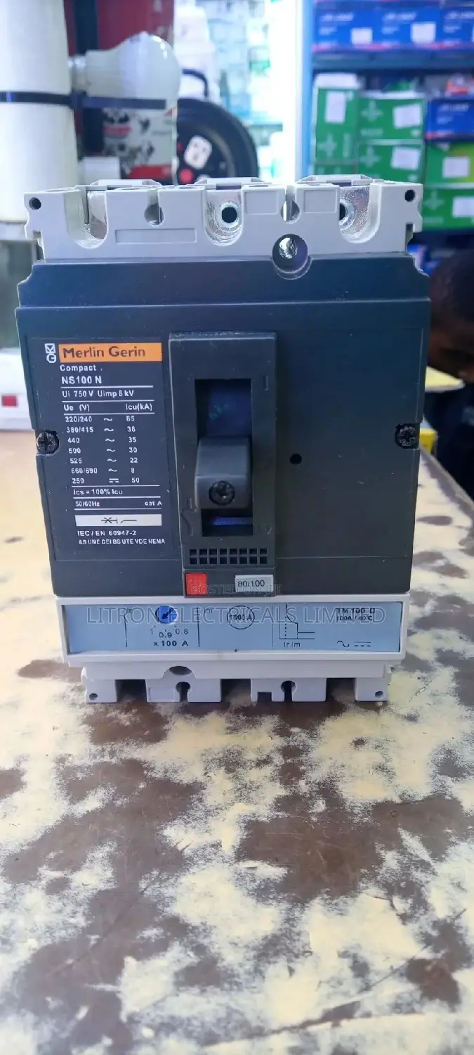 McCb 100A Merlin Gerin