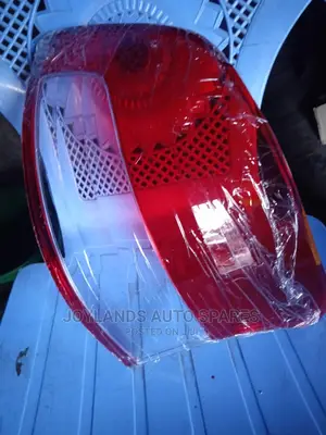 Tail Lens Belta