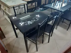 Classy 4 Seater Dining Table Set