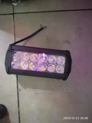 Led Light Bar 12 Bulbs12/24v