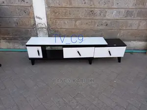 Extendable Glass Top TV Stand