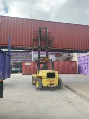 40ft Clean Containers