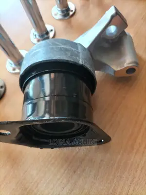 Honda Odyssey ,Elysion Right Engine Mount