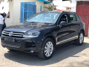 Volkswagen Touareg 2015 Black