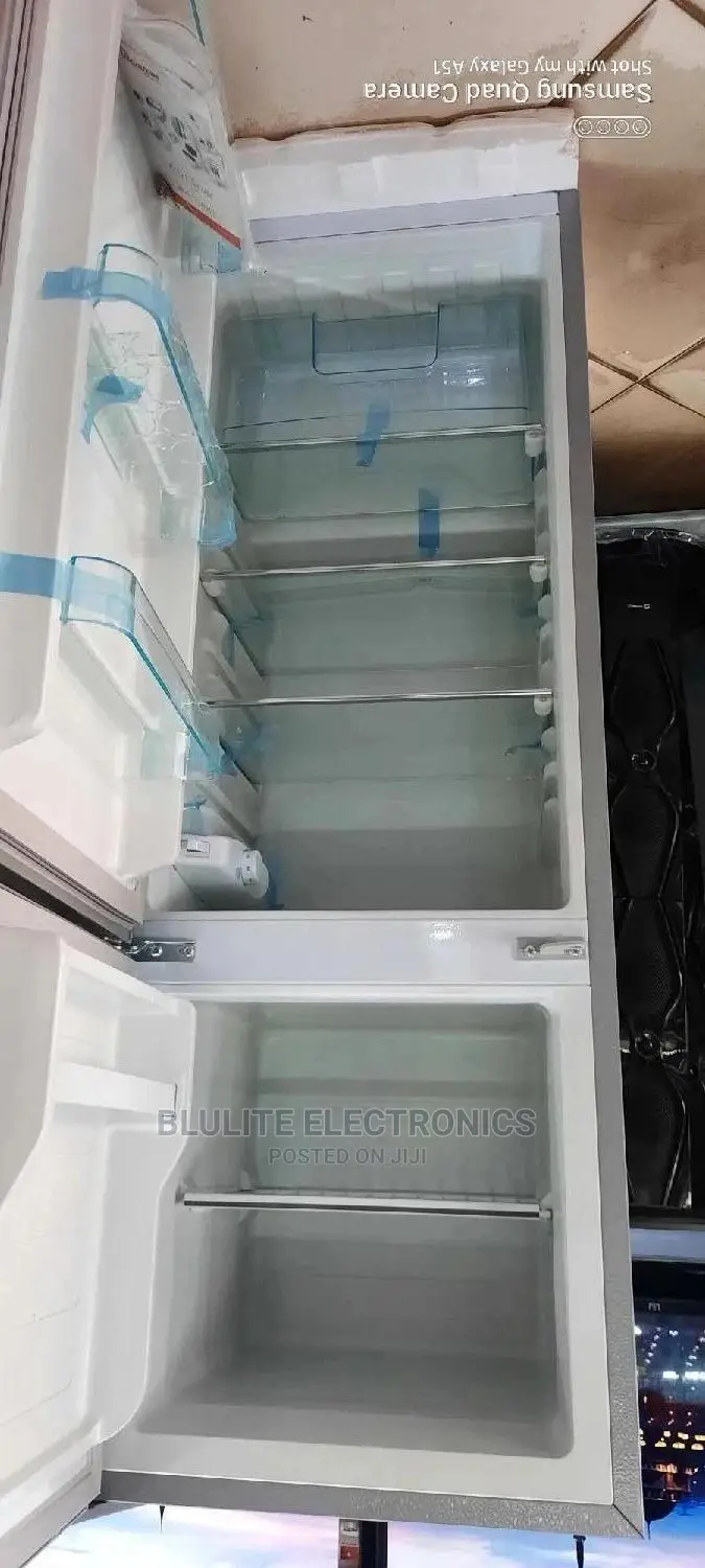 Ramtons Refrigerator 128 Liters