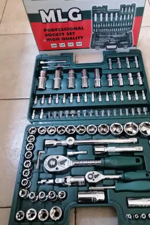 Professional 108pc Toolbox