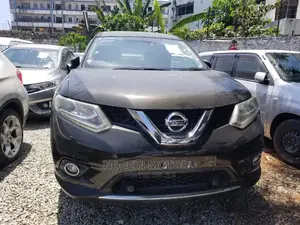 Nissan X-Trail 2014 SV Premium Gray