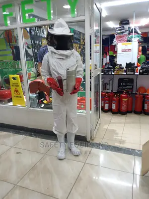 Professional Bee Suit in Kenya