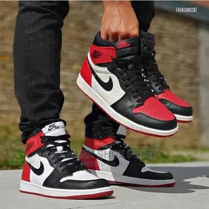 Air Jordan 1 Sneakers