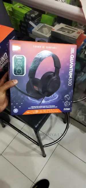 JBL Quantum 300 Wired Over-Ear Gaming Headset (Black)