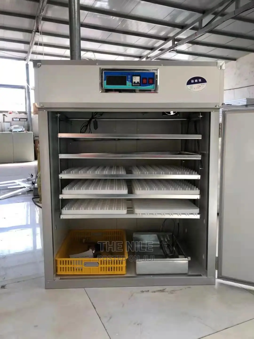 Incubators Hatching Eggs