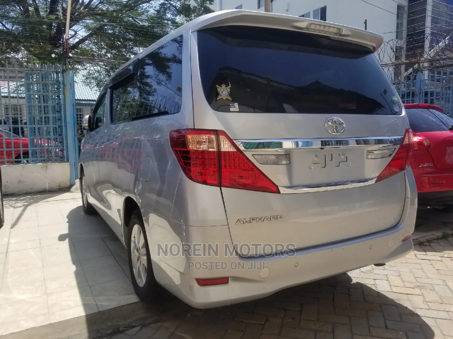 Toyota Alphard 2014 Silver