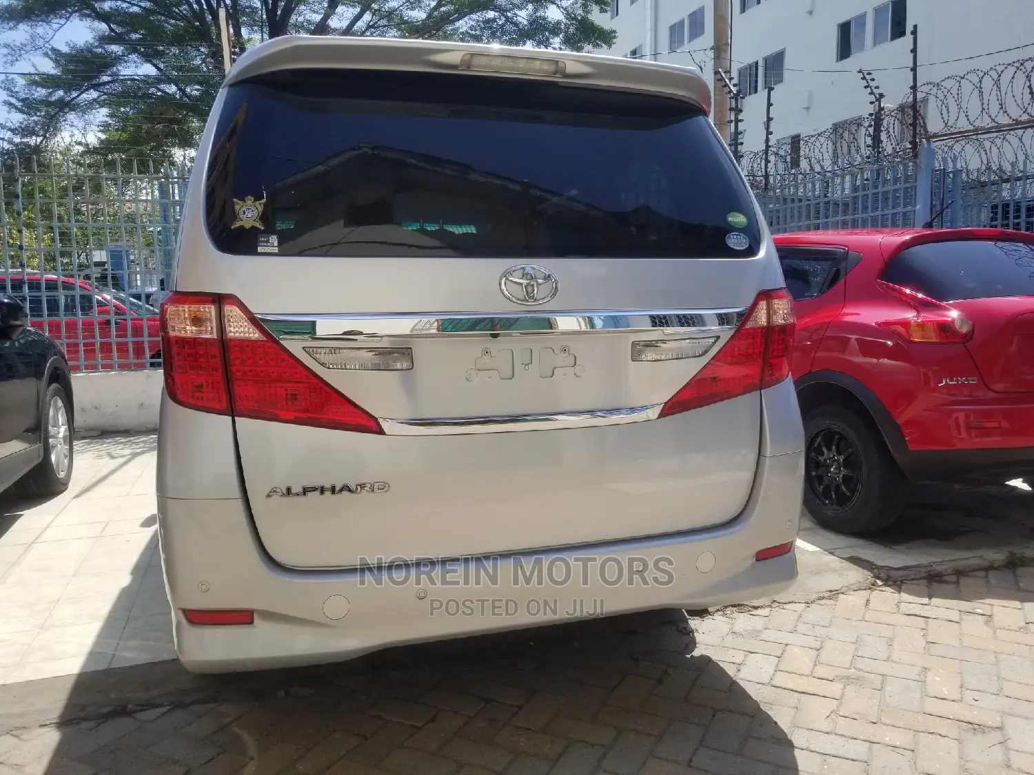 Toyota Alphard 2014 Silver