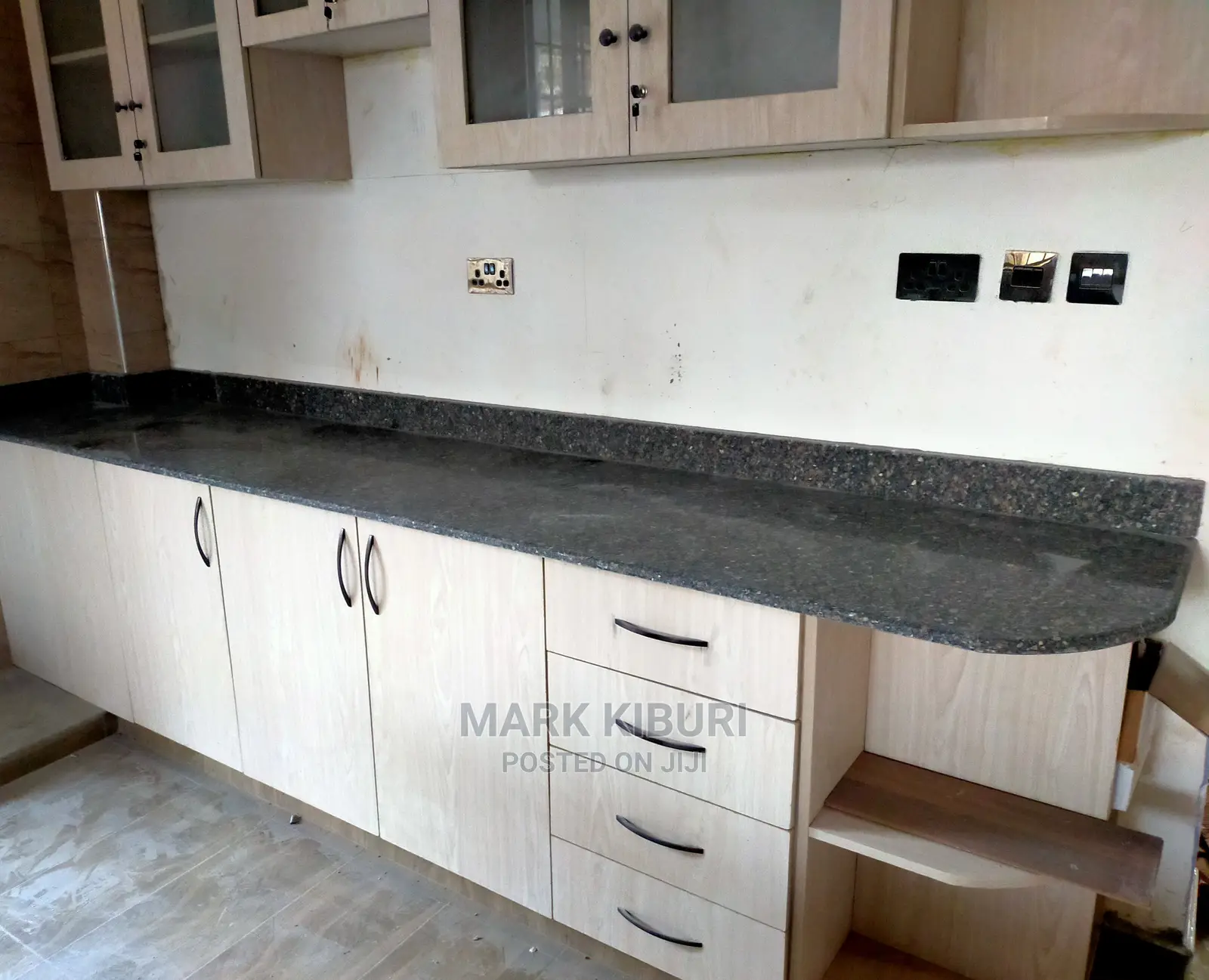 Granite(Gandoulla).