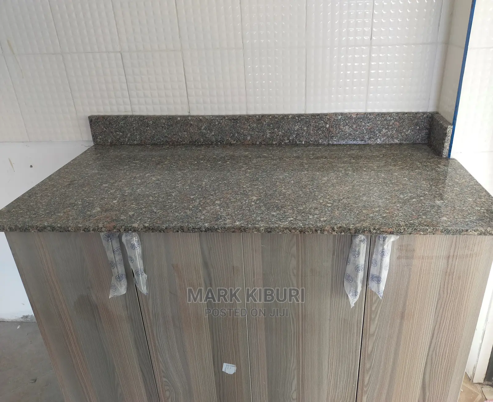 Granite(Gandoulla).