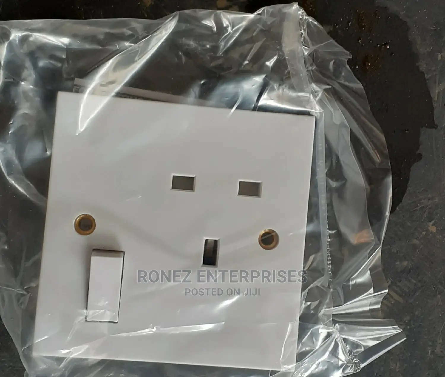 Single Socket
