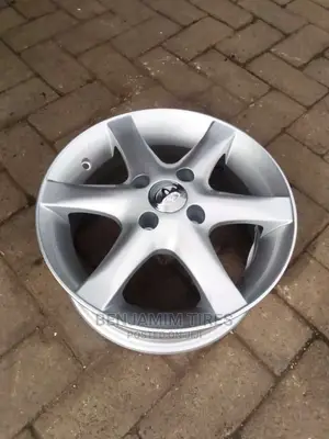 Alloy Rims Set Sizes 15 Inch for Toyota.