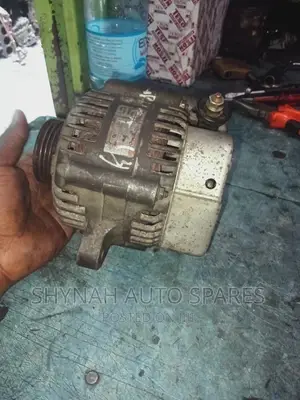 Alternator Toyota Vitz(1sz)