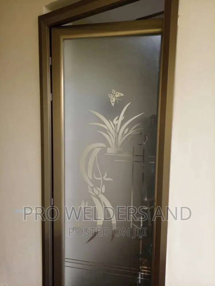 Aluminium Doors and Partitions