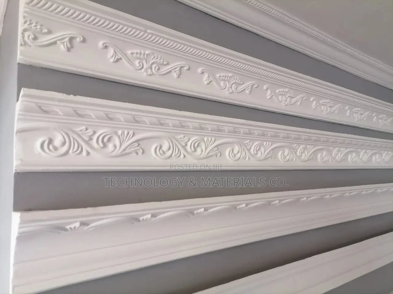 Gypsum Cornices 4"