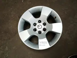 Size 16 Inch Nissan Original Sports Rim Set