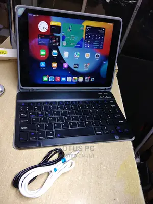 Apple iPad Pro 9.7 (2016) 64 GB Gray
