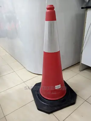 White 75CM PVC Traffic Cone