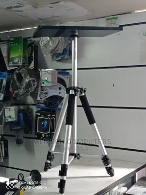 Projectors Stand