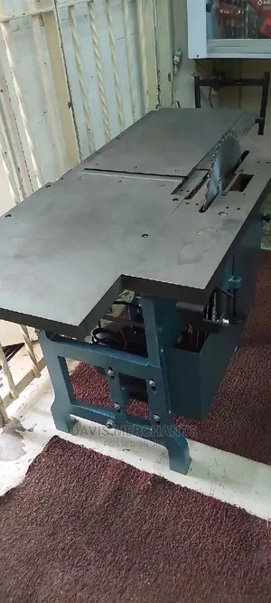 Wood Works Table With Motor