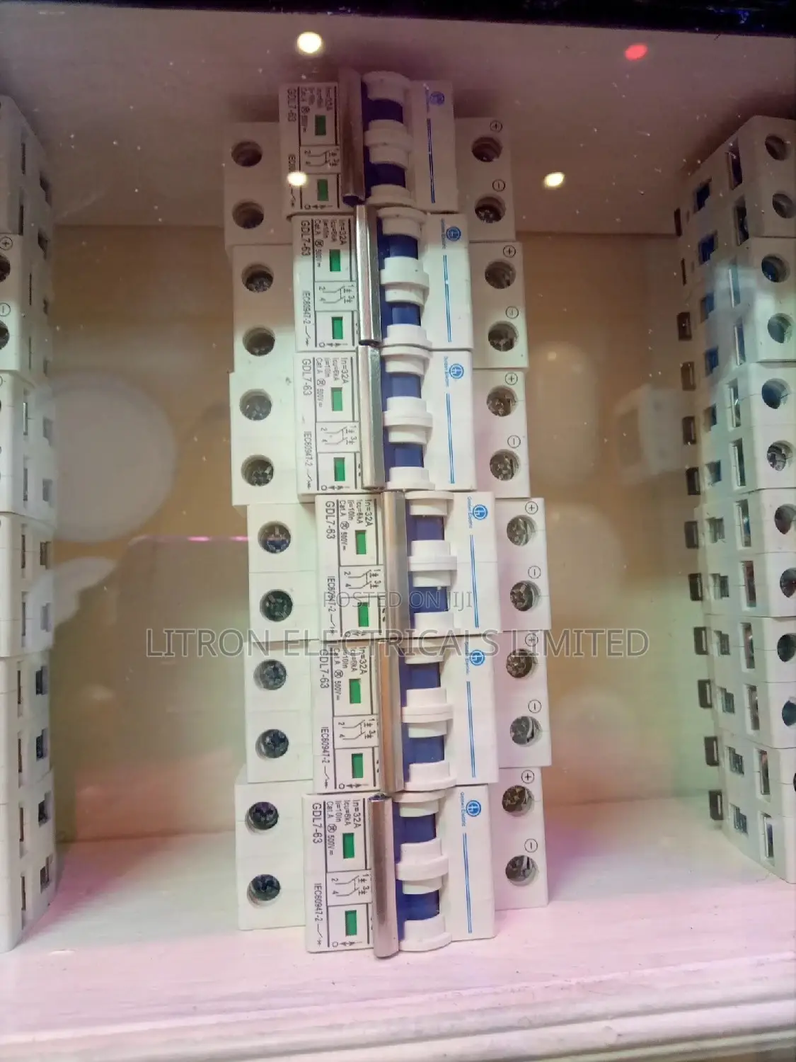 Circuit Breaker DC