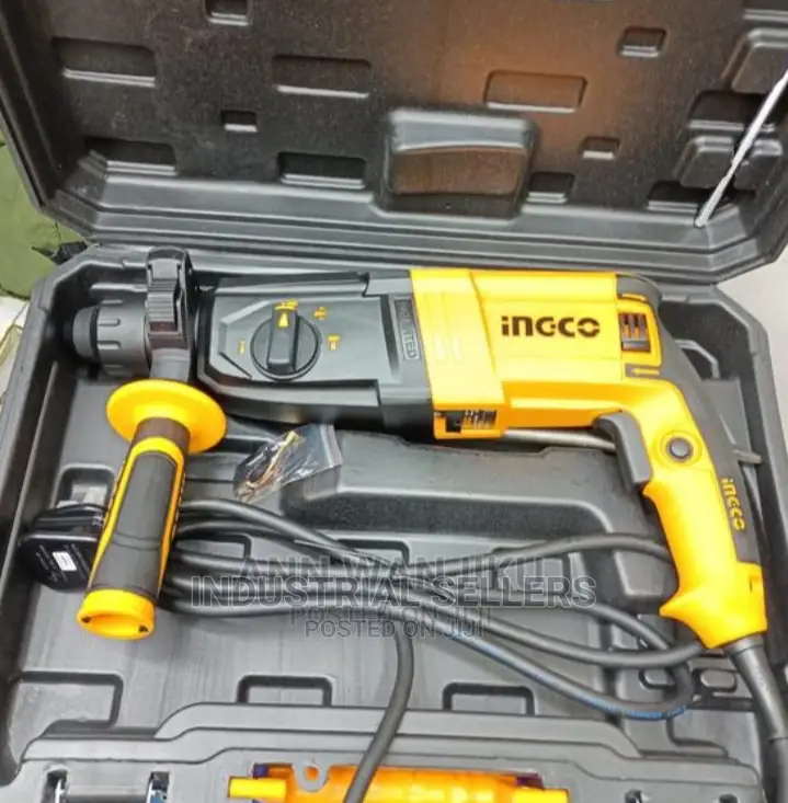 950w in Counting Rotary Hammer