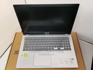 New Laptop Asus 4GB Intel Core I5 1T