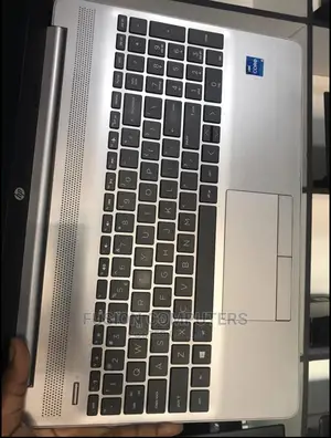 New Laptop HP 4GB Intel Core I5 1T