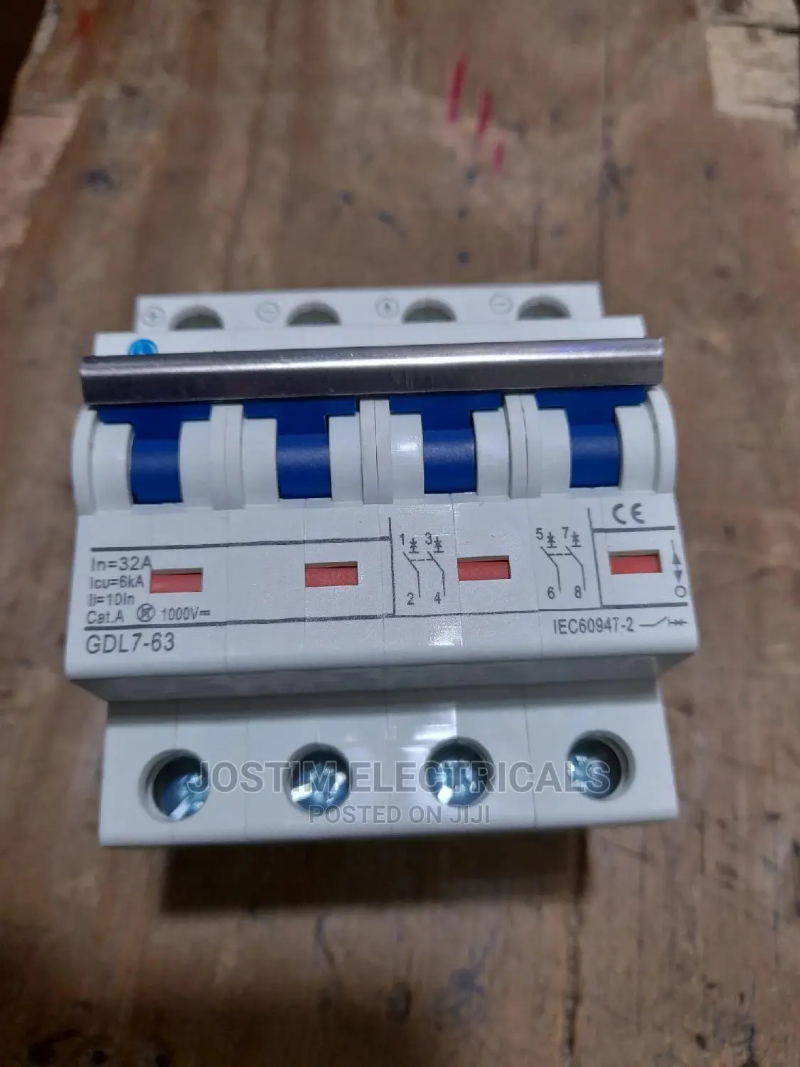 32a 4pole Dc Breaker
