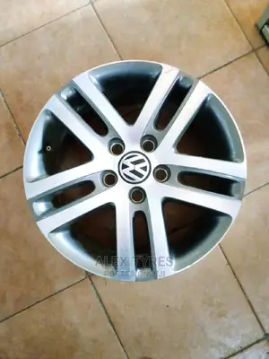 Size 16 Inch Volkeswagen Original Sports Rim Set