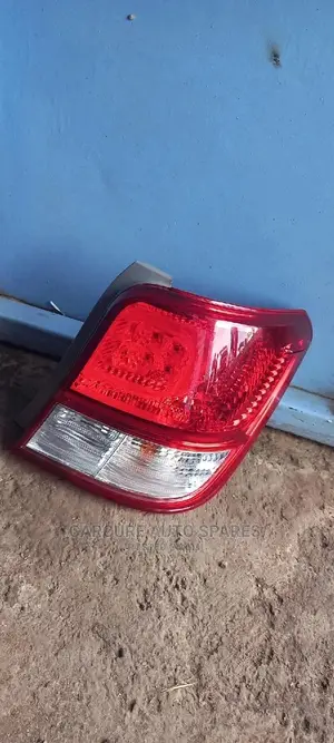 Toyota Axio 2012 2014 Tail Light