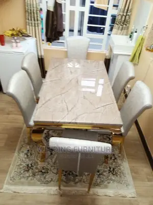 Marble Table Seat