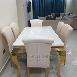 Marble Table With 6 Seat