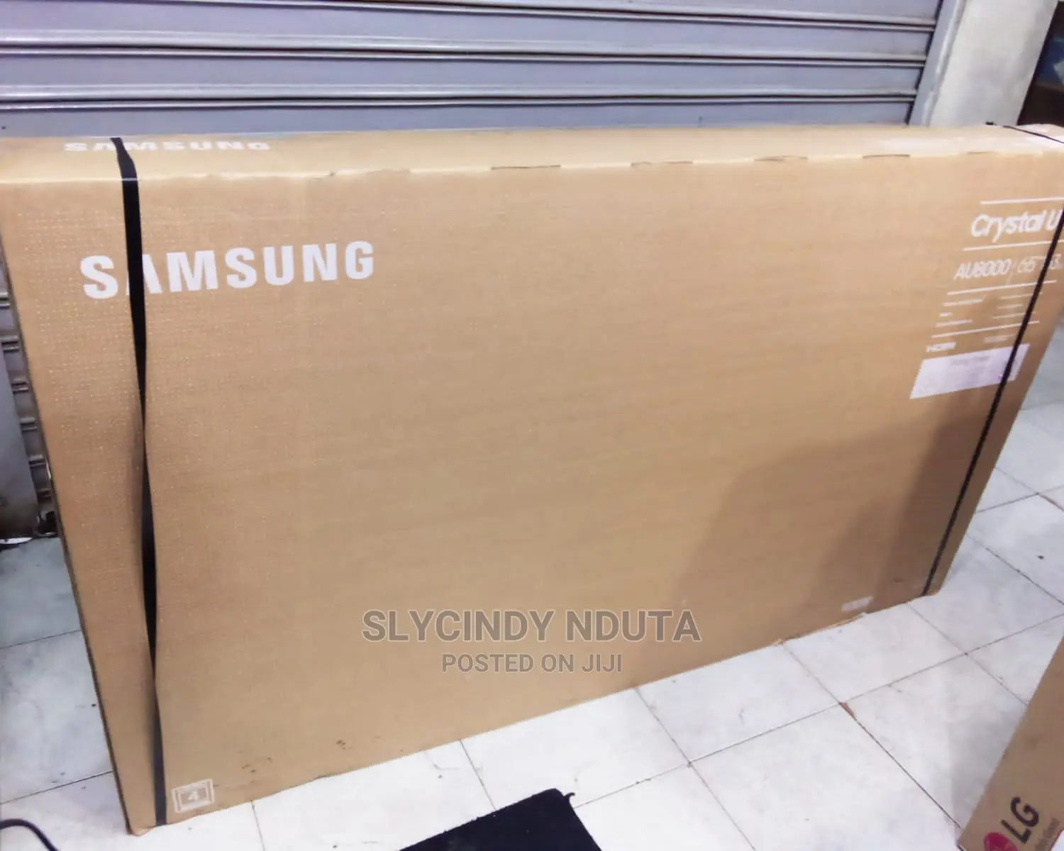 Samsung Au8000 65"