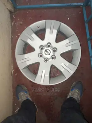 Size 16 Inch Nissan X_trail Original Sport Rims Set.