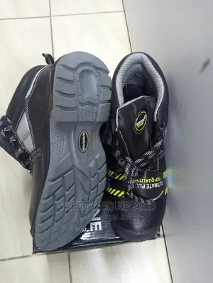Safety Boots-Ultimate Plus-Durable Pu Sole