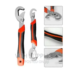 Universal Wrenches (Set of 2)